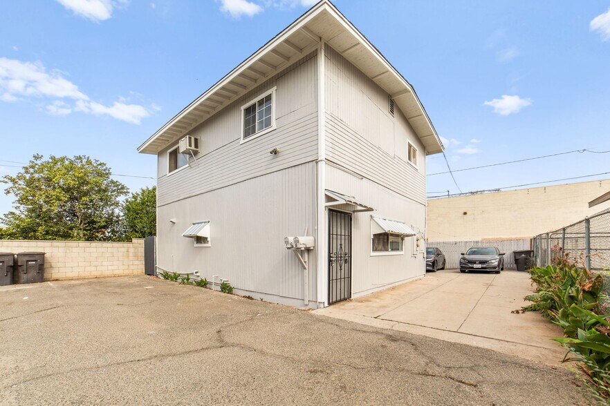 More Photos Of 3717 Roosevelt St, Riverside Multifamily For Sale