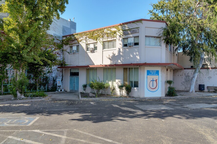 More Photos Of 415 Railroad Ave, Pittsburg Office For Sale