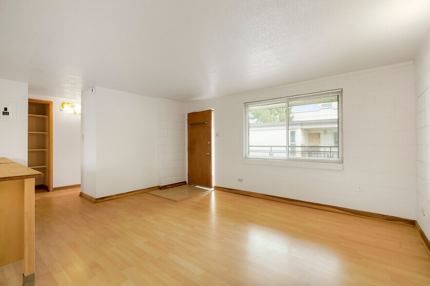 More Photos Of 2860 W 32nd Ave, Denver Apartments For Sale