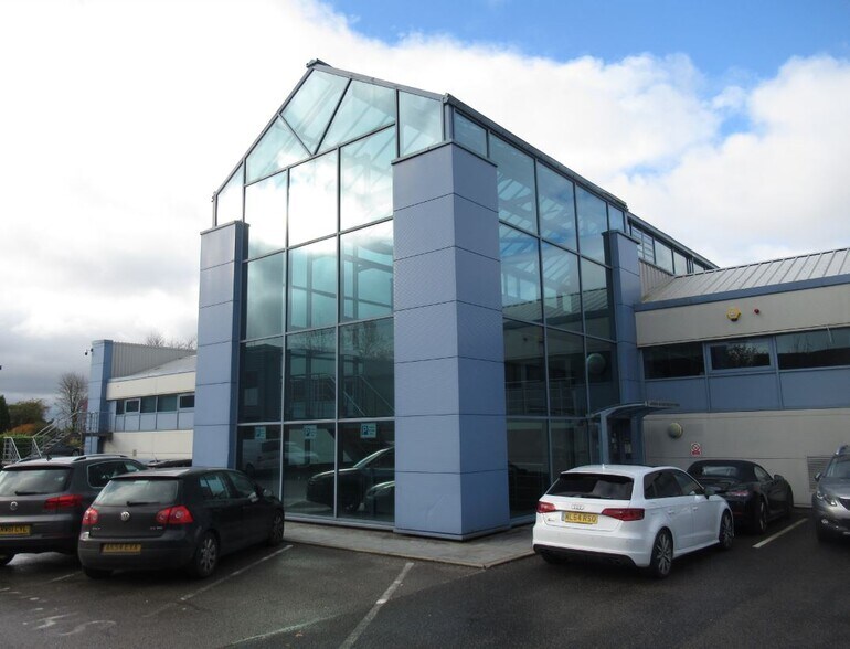 More Photos Of Shepley Ln, Stockport Office For Sale