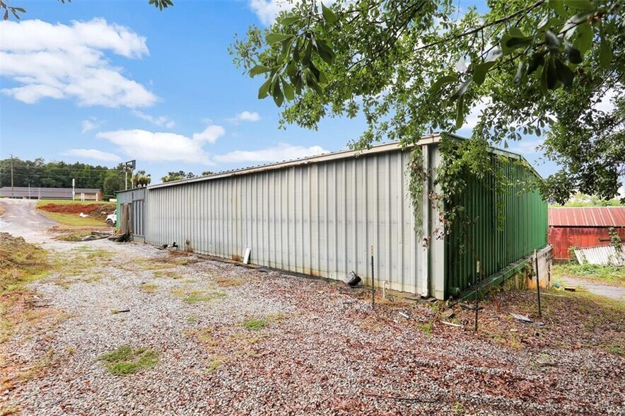 More Photos Of 298 By-Pass 123 Hwy, Seneca Warehouse For Sale