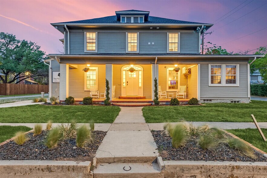 More Photos Of 521 Texas St, Denton Apartments For Sale