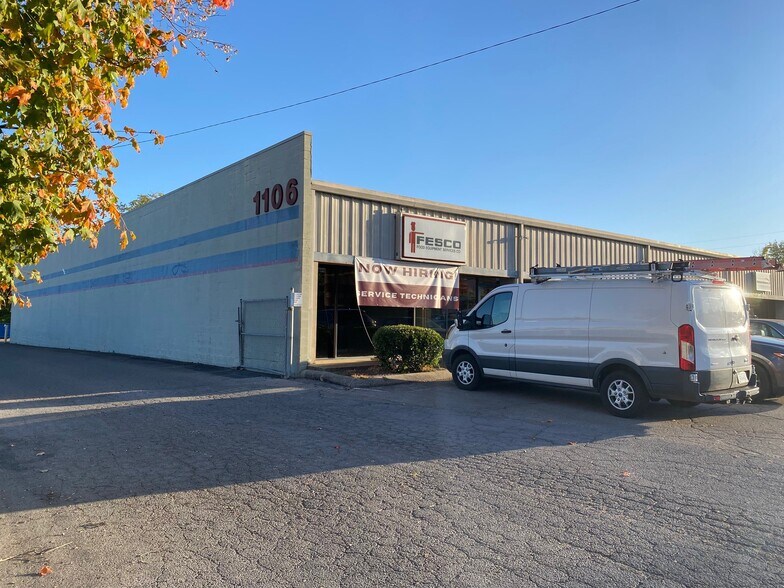 More Photos Of 1100-1120 Elm Hill Pike, Nashville Light Manufacturing For Lease