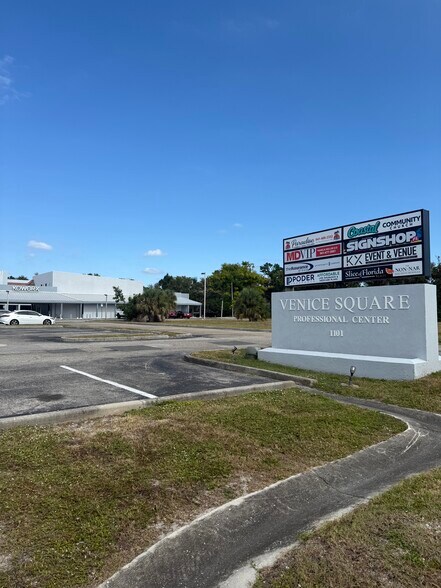 More Photos Of 1101 S Tamiami Trl, Venice Medical For Lease