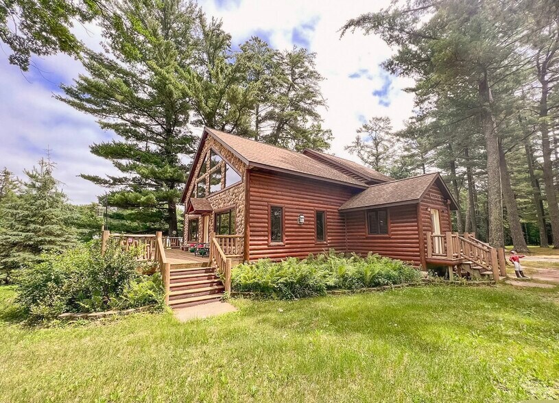 More Photos Of 930 Highway 65 S, Mora Lodge Meeting Hall For Sale