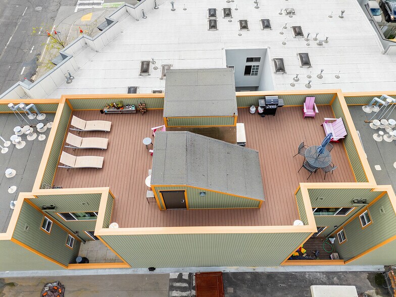 More Photos Of 2415 San Pablo Ave, Oakland Apartments For Sale