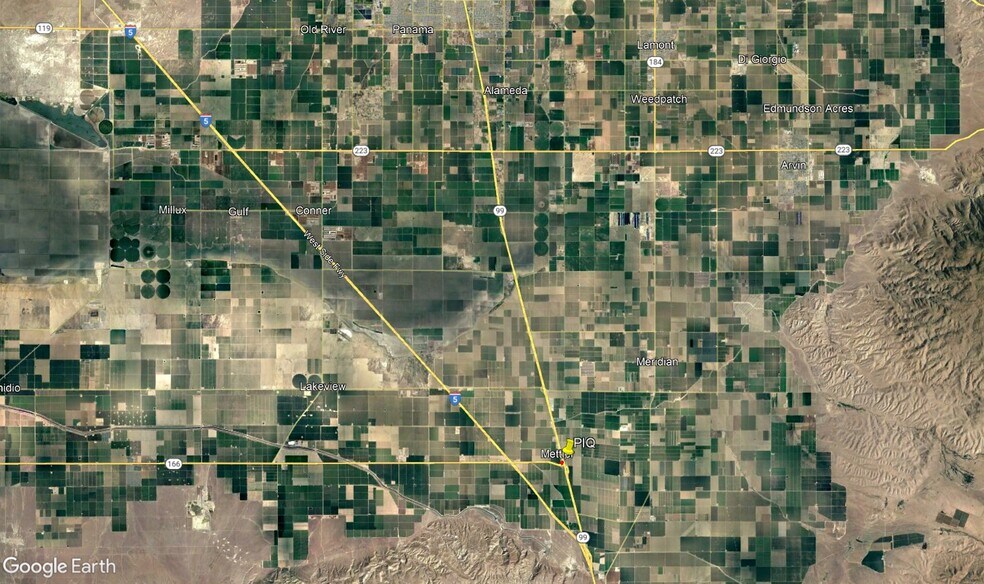 More Photos Of Mettler Frontage Rd. W @ Hwy 99, Bakersfield Land For Lease