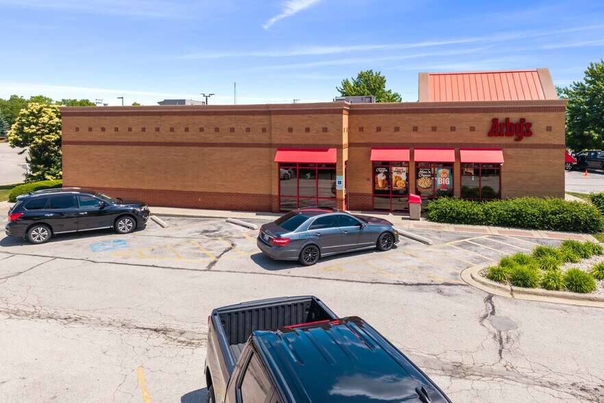More Photos Of 501 E Il Route 173, Antioch Fast Food For Sale