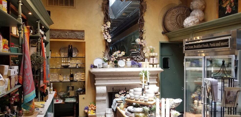 More Photos Of 2647-2649 Mission St, San Marino Restaurant For Sale