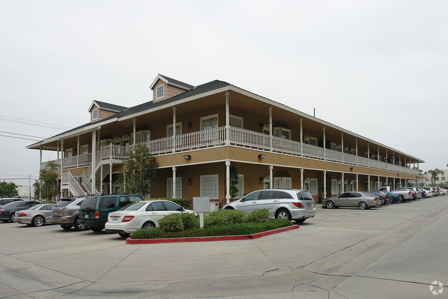 More Photos Of 408 S Beach Blvd, Anaheim Medical For Sale