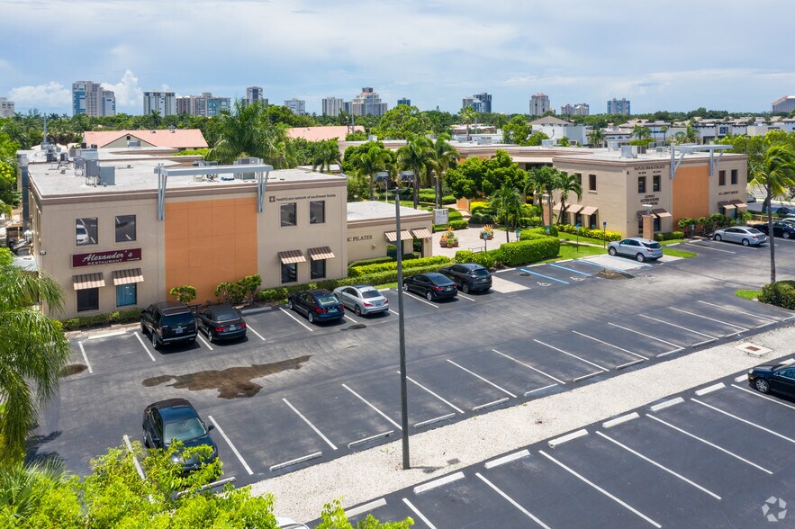 Primary Photo Of 4077-4089 Tamiami Trl N, Naples Medical For Lease