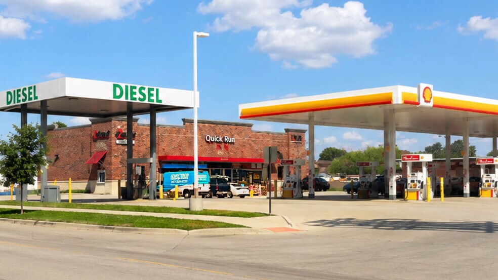 More Photos Of 1048 S Milwaukee Ave, Wheeling Service Station For Sale