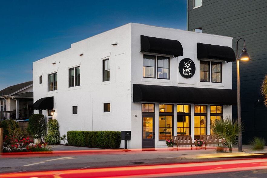 More Photos Of 112 Cape Fear Blvd, Carolina Beach Freestanding For Sale