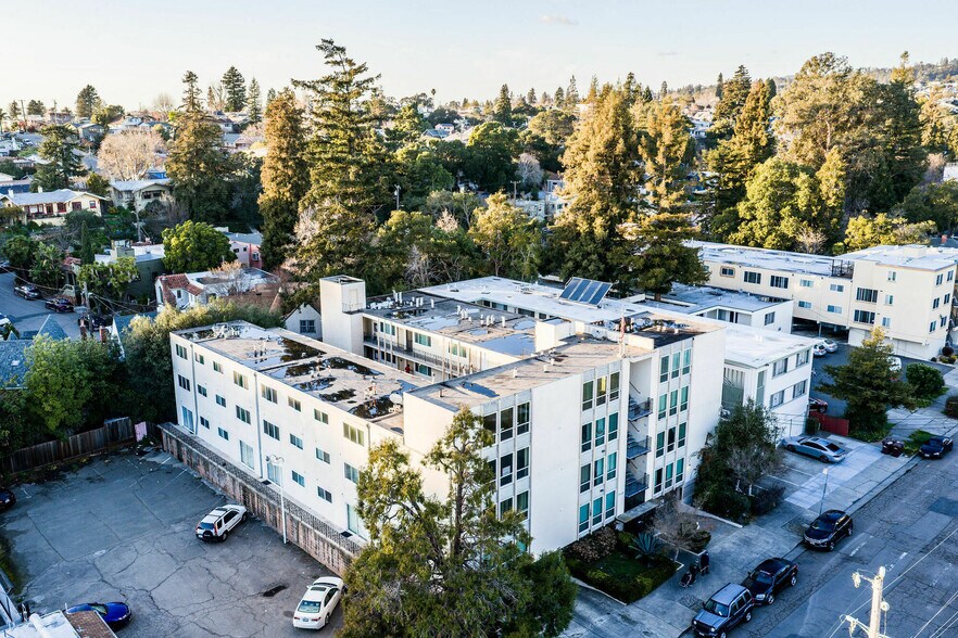 More Photos Of 3525 Dimond Ave, Oakland Apartments For Sale