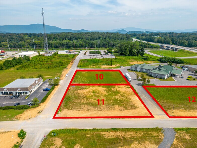 More Photos Of 123 Creekside dr, Ocoee Land For Lease