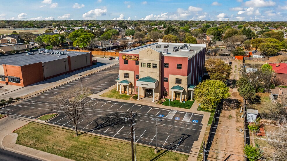 More Photos Of 7202 Slide Rd, Lubbock Medical For Lease