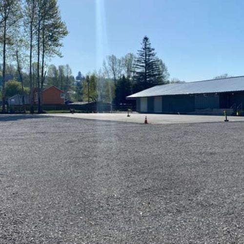 More Photos Of 760 N Central Ave, Kent Service For Lease