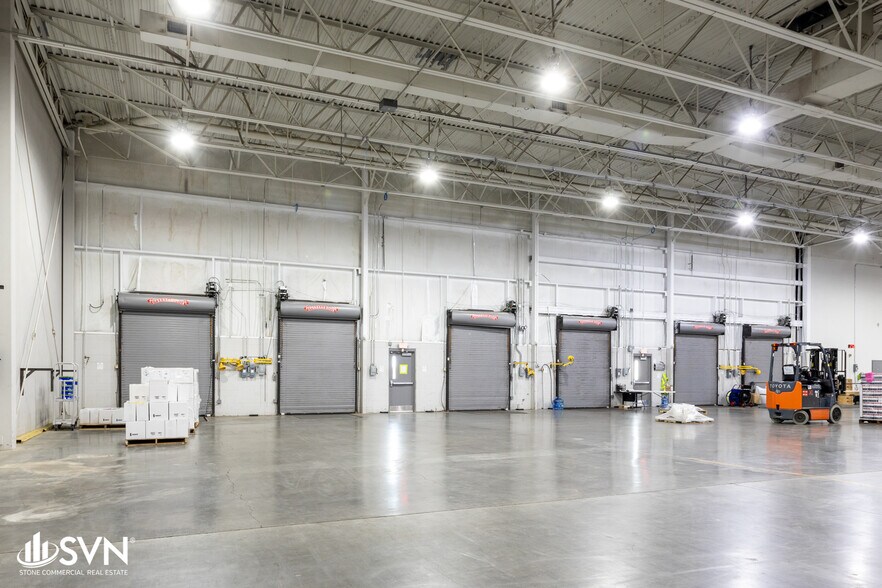 More Photos Of 2375 Fortune Dr, Lexington Manufacturing For Lease