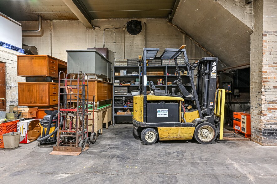More Photos Of 242 Merchant St, Ambridge Industrial For Sale