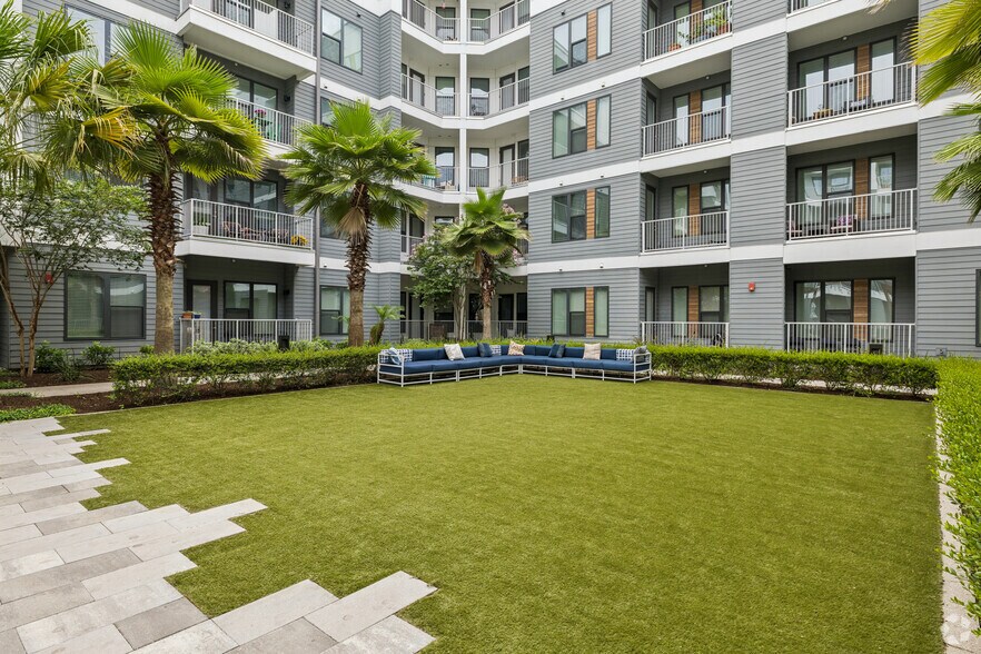 More Photos Of 1300 Hendricks Ave, Jacksonville Apartments For Lease