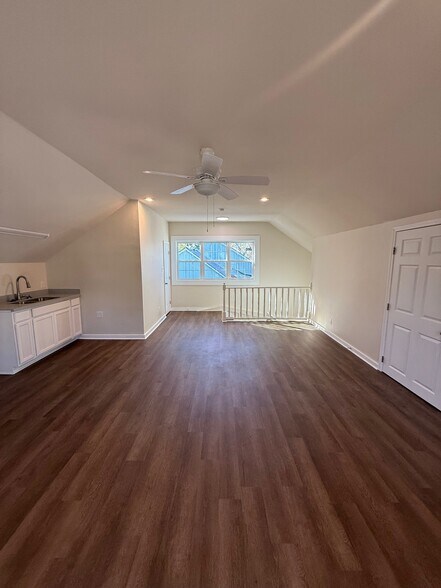 More Photos Of 214 Lee Ln, Covington Loft Creative Space For Lease