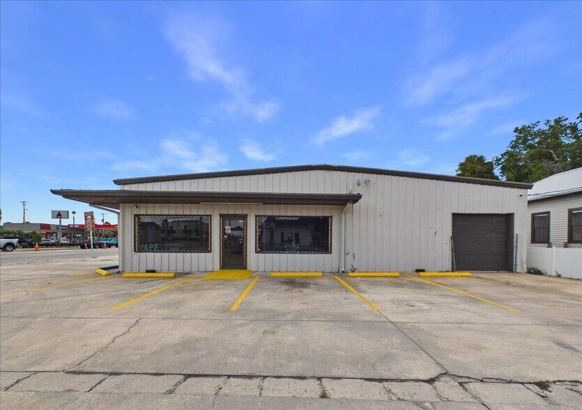 More Photos Of 600 Reid St, Palatka Freestanding For Sale