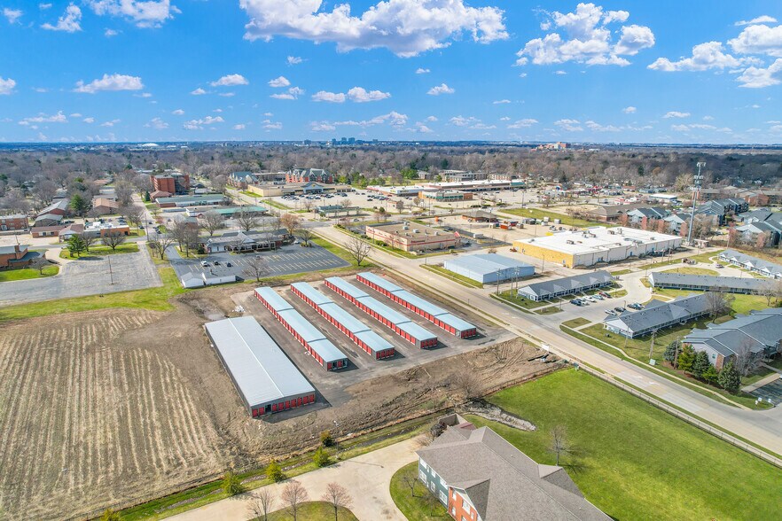 More Photos Of 1601 Colorado ave, Urbana Self Storage For Sale