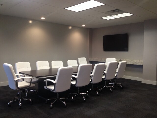 More Photos Of 315 W Ponce de Leon Ave, Decatur Medical For Lease