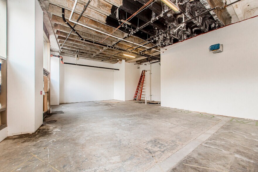 More Photos Of 212 Loyola Ave, New Orleans Hospitality For Sale