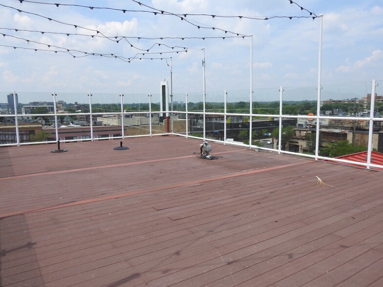 More Photos Of 1402 W Lake St, Minneapolis Restaurant For Sale