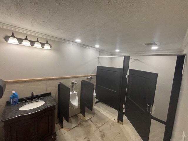 More Photos Of 8635 W Goodman Ln, Homosassa Religious Facility For Lease