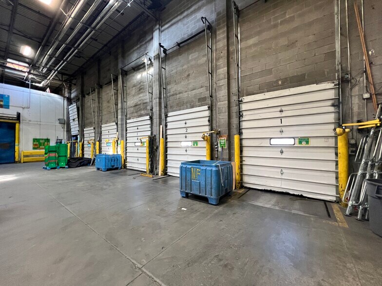 More Photos Of 4820 N Church Ln SE, Atlanta Warehouse For Lease