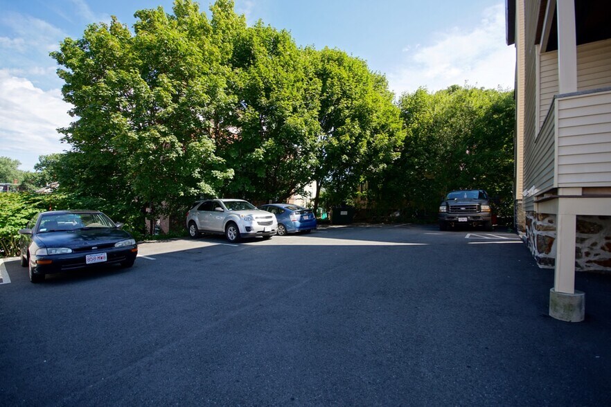 More Photos Of 29-35 Sagamore St, Lynn Apartments For Sale