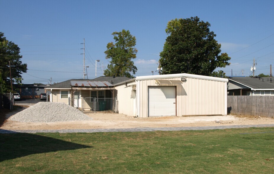More Photos Of 2433 Ventura Pl, Smyrna Flex For Sale