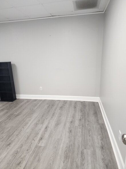 More Photos Of 1734 Kingsley Ave, Orange Park Office For Lease