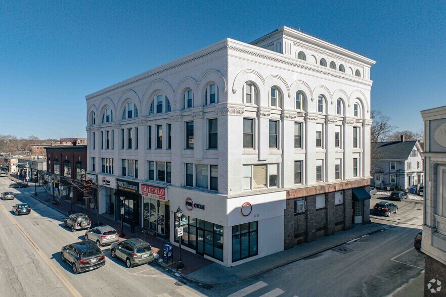 Primary Photo Of 282 Moody St, Waltham Office For Lease