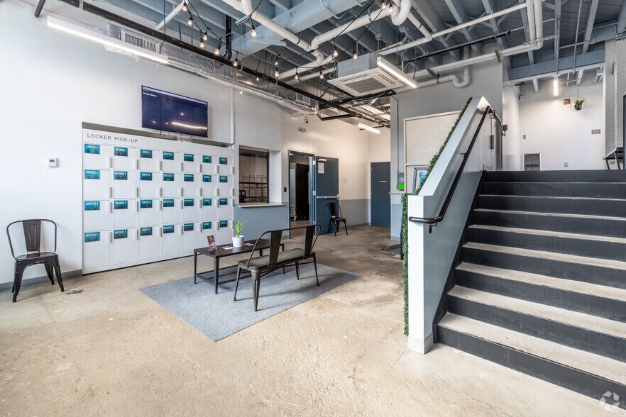 More Photos Of 2000-2014 5th St NE, Washington Warehouse For Lease