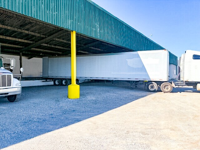 More Photos Of 3301 N Santa Fe Ave, Oklahoma City Warehouse For Lease
