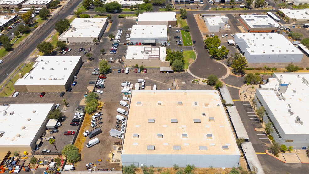 More Photos Of 2113 W 7th St, Tempe Warehouse For Lease