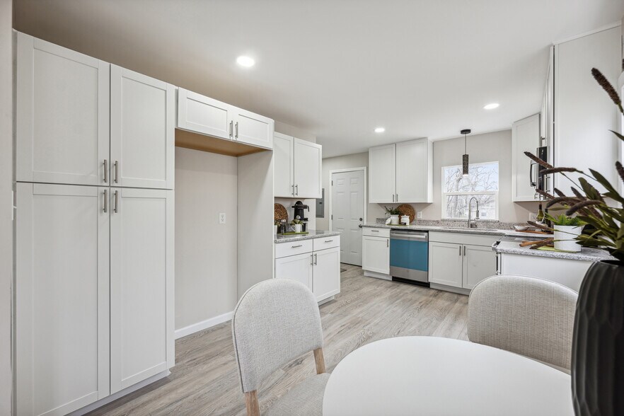 More Photos Of , Ballwin Specialty For Sale