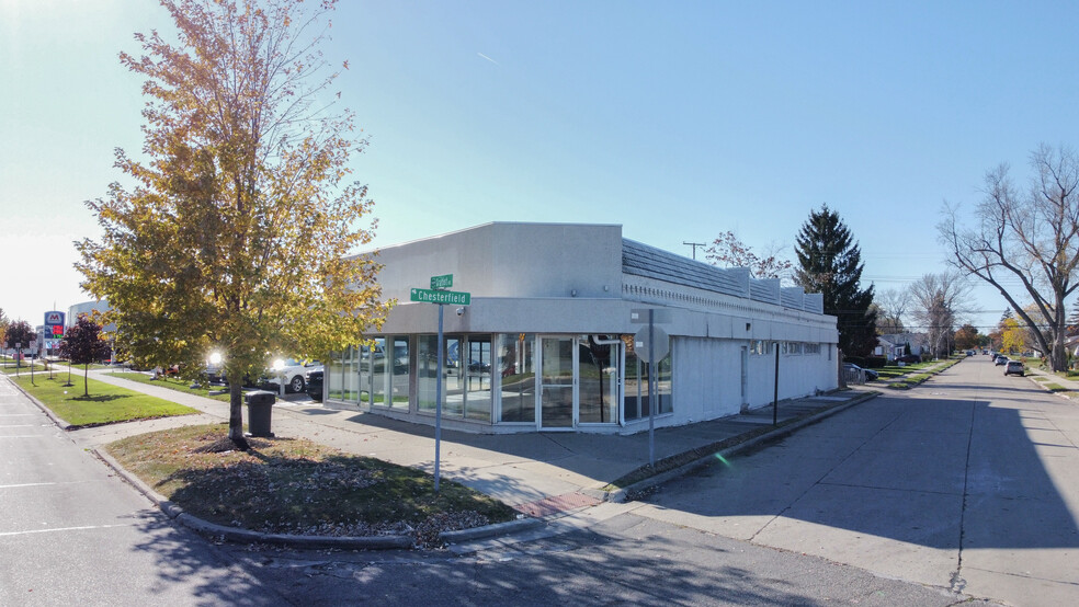 Primary Photo Of 24717A Gratiot Ave, Eastpointe Auto Dealership For Lease