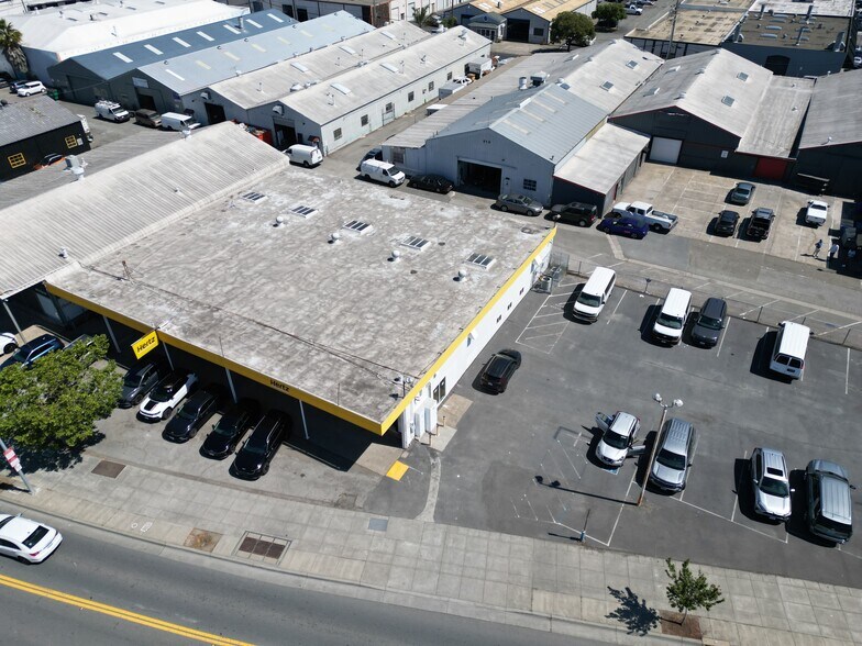 More Photos Of 933 Francisco Blvd E, San Rafael General Retail For Lease