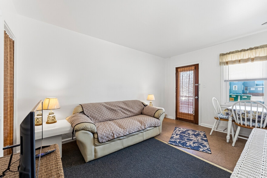 More Photos Of 3710 Landis Ave, Sea Isle City Freestanding For Sale