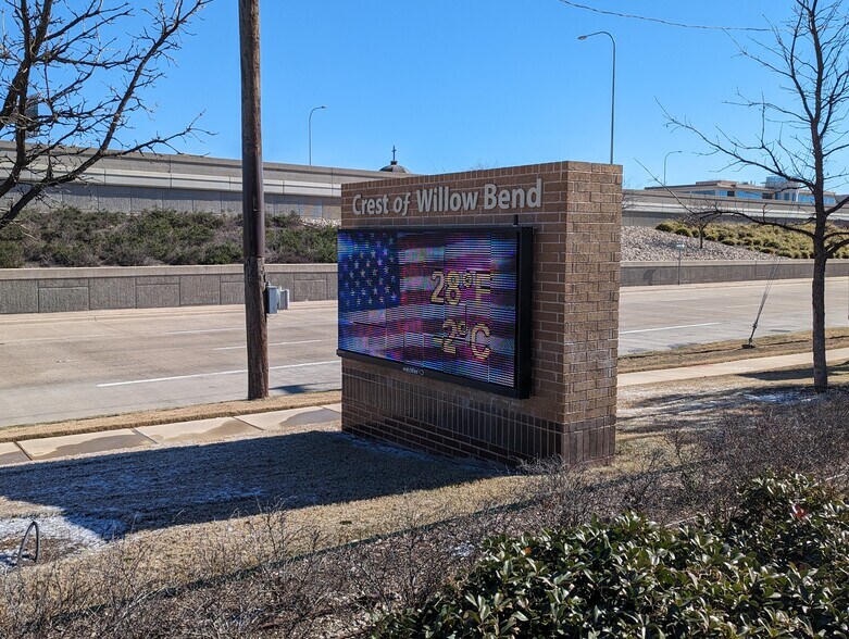 More Photos Of 2613 Dallas Pky, Plano Office For Lease