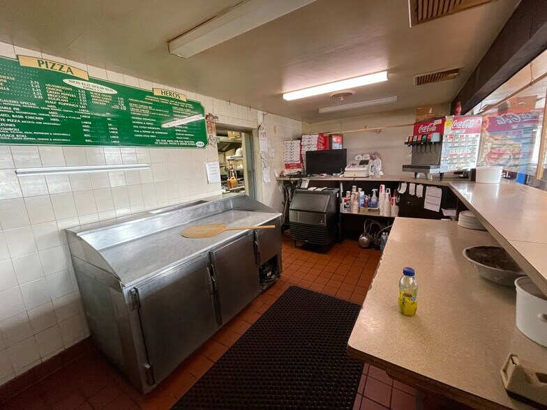 More Photos Of 2850 State Route 17K, Middletown Restaurant For Sale