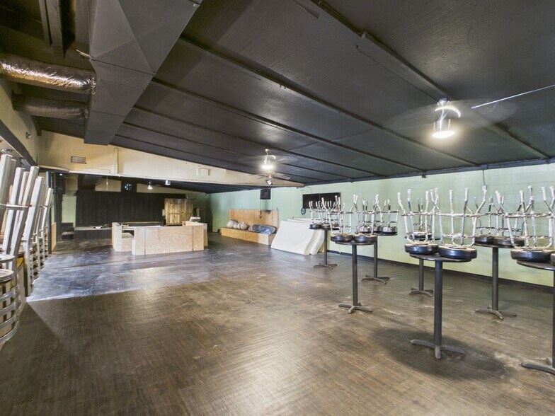 More Photos Of 1095 US Highway 231, Brundidge Freestanding For Sale