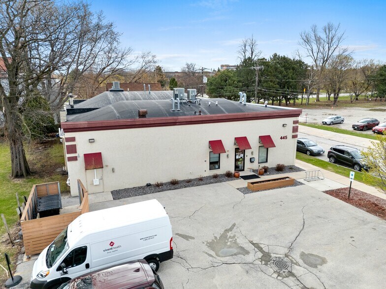 More Photos Of 445 S Adams St, Green Bay Office For Lease