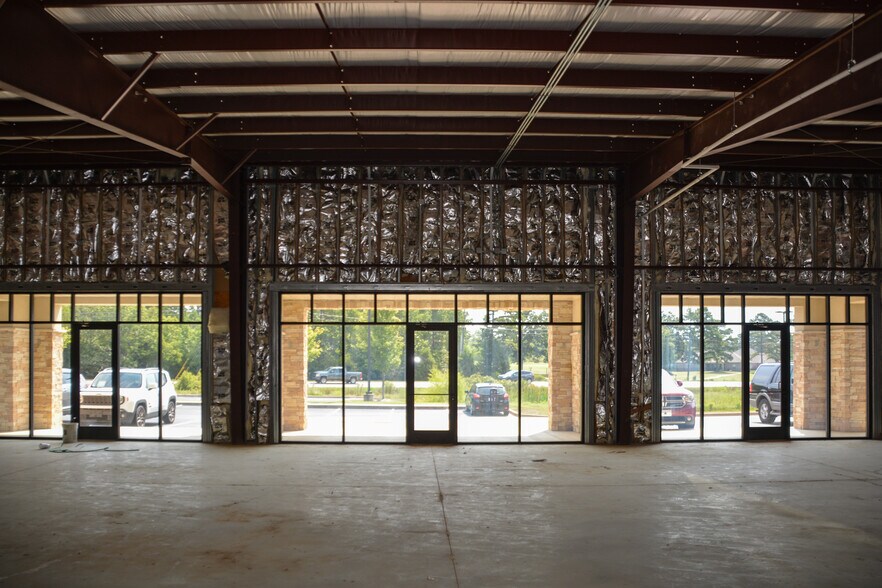 More Photos Of 15506 Highway 5, Cabot Storefront For Lease