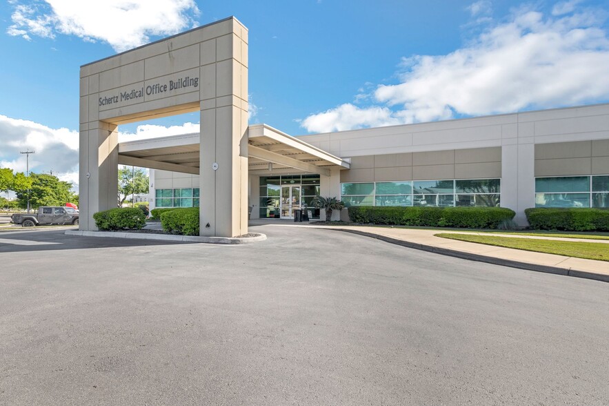 More Photos Of 5000 Baptist Health Dr, Schertz Medical For Lease
