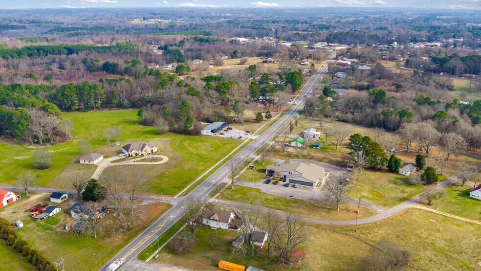 More Photos Of 15239 AL Highway 68, Crossville Medical For Sale
